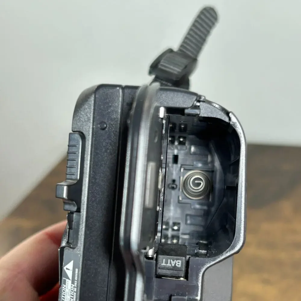 Sony Digital Camera Mavica MVC-FD73 0.4MP Silver Battery Charger WORKING